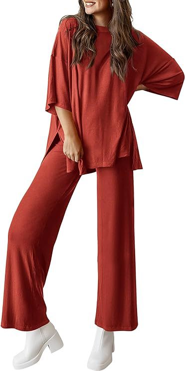 Stylish and casual loose T-shirt pajama set with side pockets