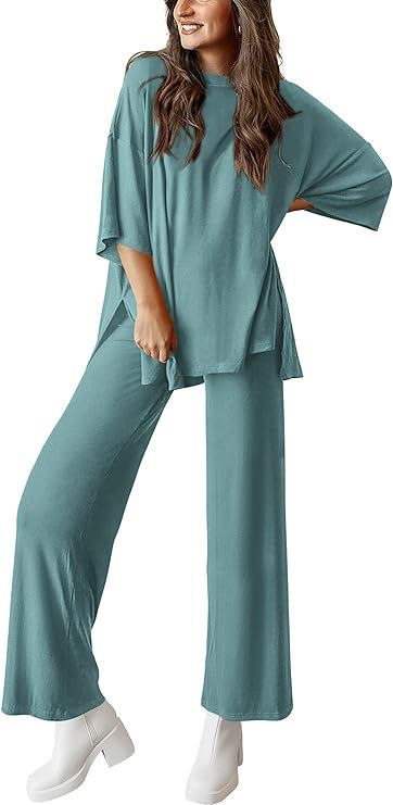 Stylish and casual loose T-shirt pajama set with side pockets