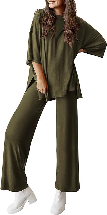 Stylish and casual loose T-shirt pajama set with side pockets